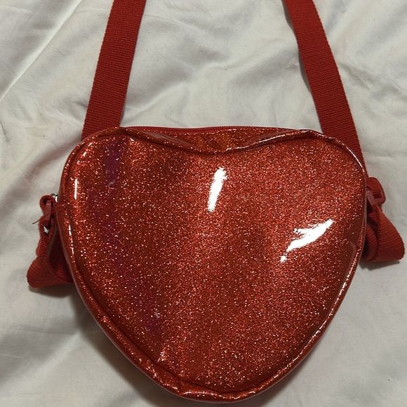 Cath Kids London heart purse - Picture 4 of 5